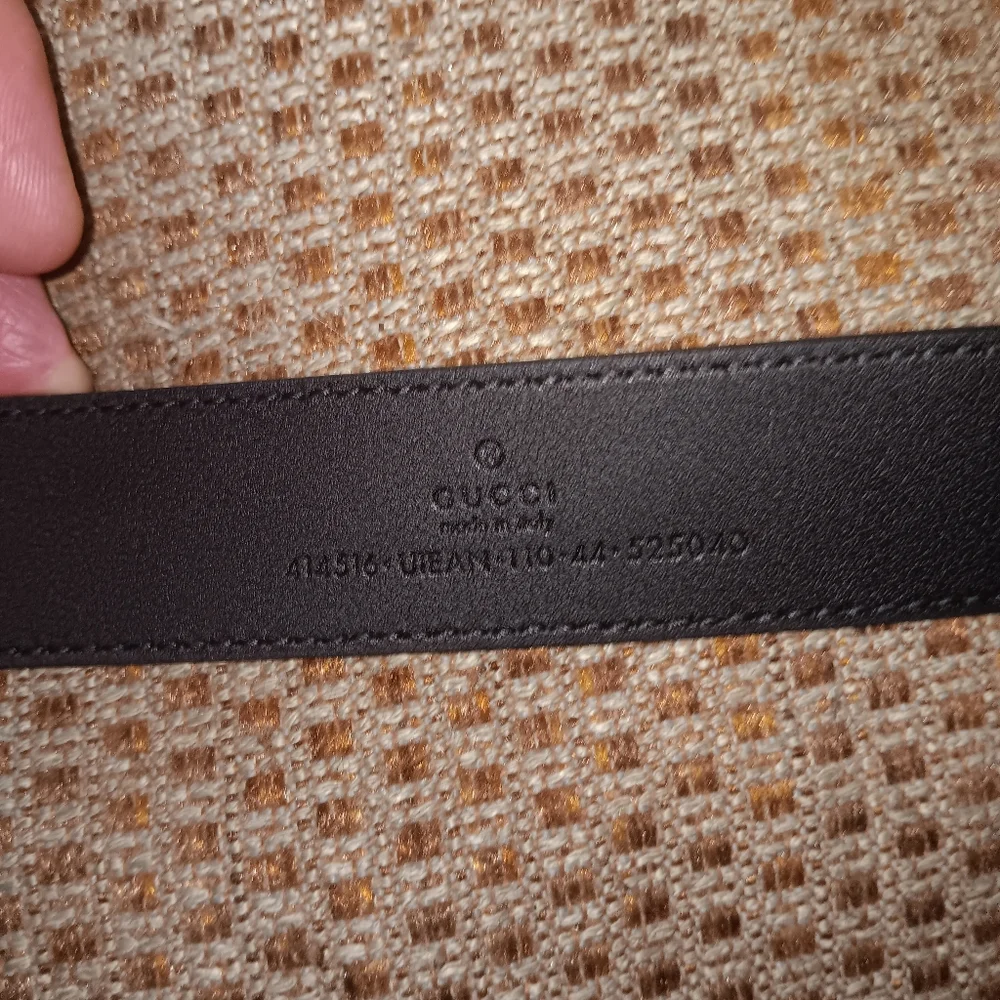 Gucci GG Monogram Leather Uline Bee Belt Small With Dustbag - Picture 4 of 4